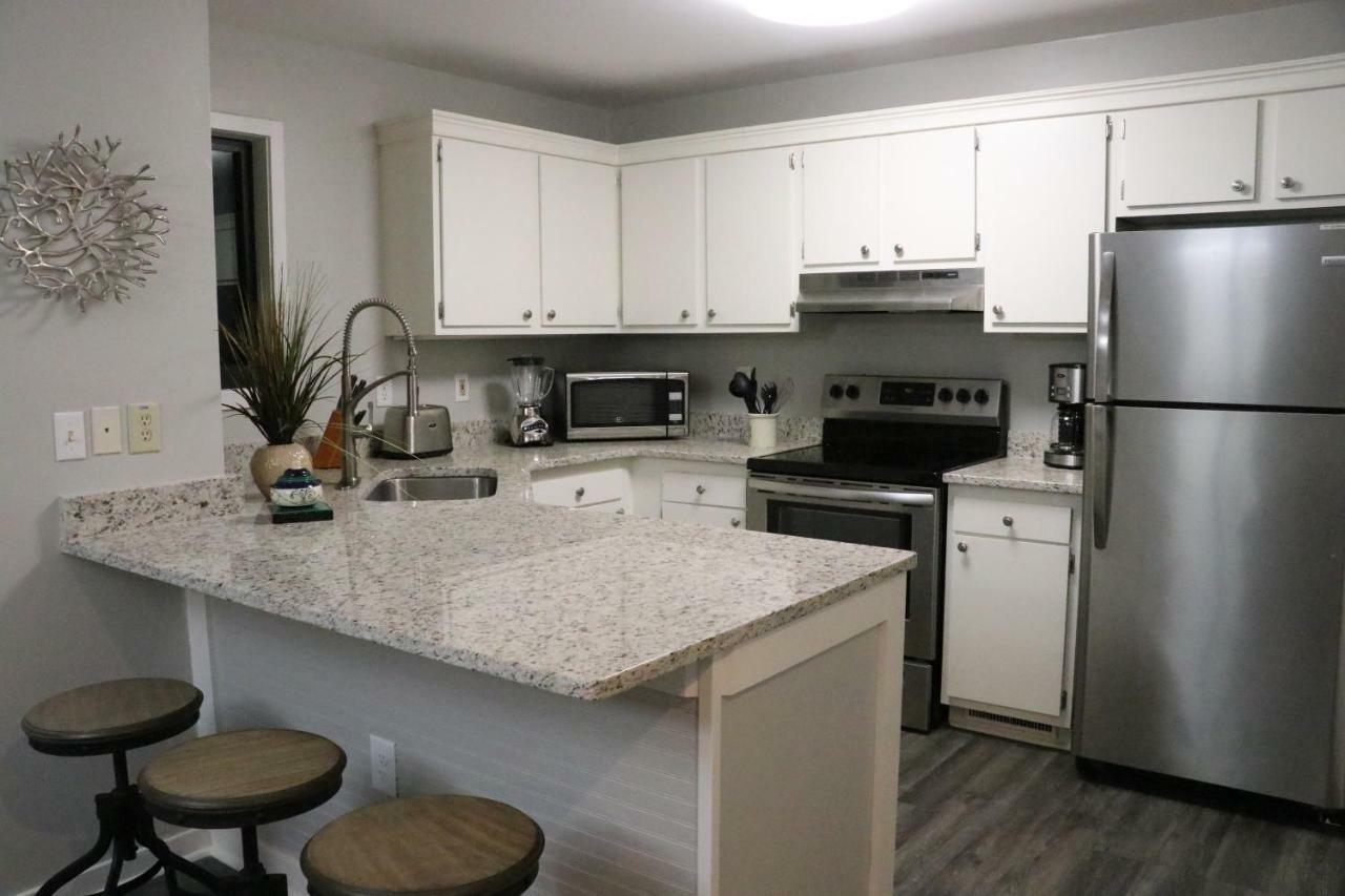 Change In Attitude - 2br Golfin', Fishin', Beachin' Everyday Apartment